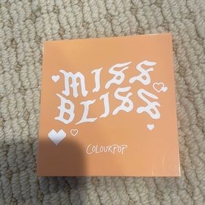 Colourpop miss bliss eyeshadow palette
